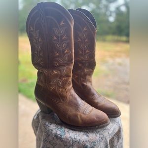 Ariat Dessert Holly Western Boot